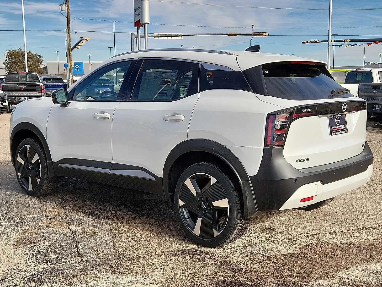 New 2026 QAC Aspen Whit Nissan SR Front-Wheel Drive image 3