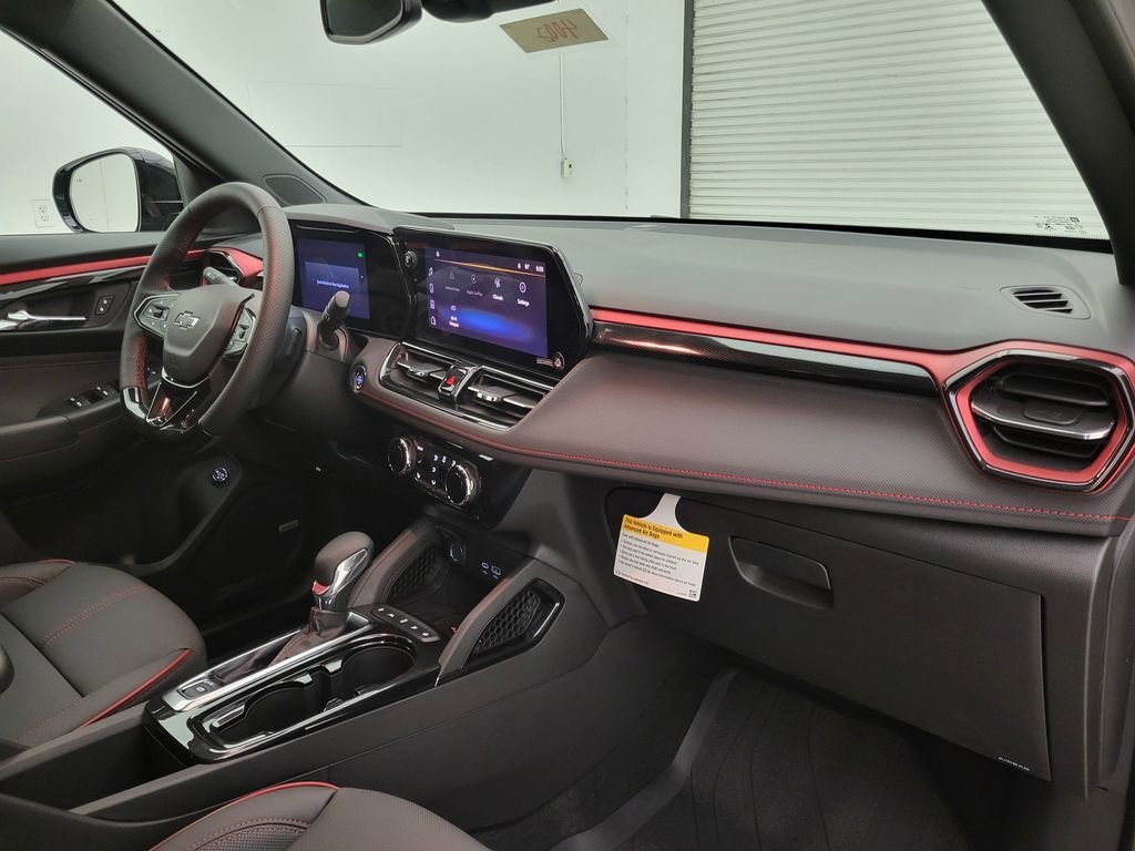 New 2026 Mosaic Black Metallic Chevrolet RS image 35