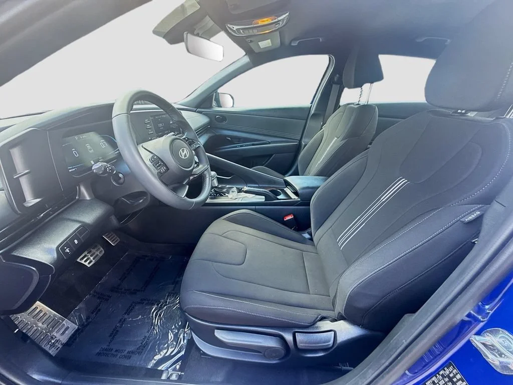 Used 2026 Intense Blue Hyundai SEL Sport image 16