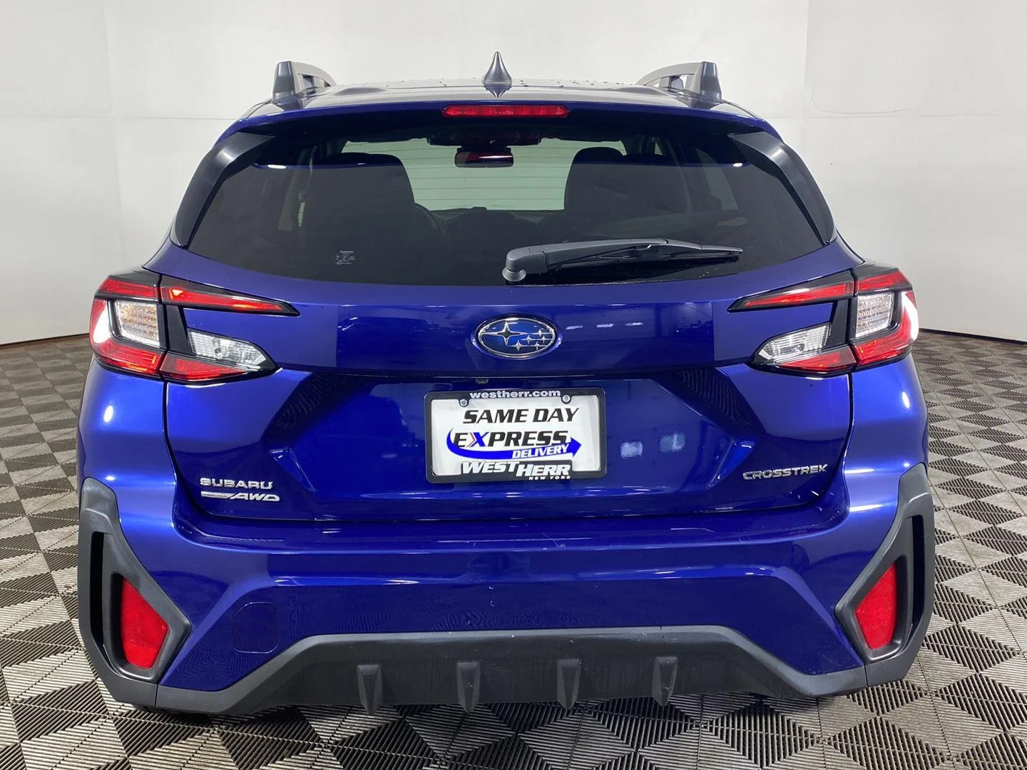 Used 2025 Sapphire Blue Pearl Subaru Premium image 6