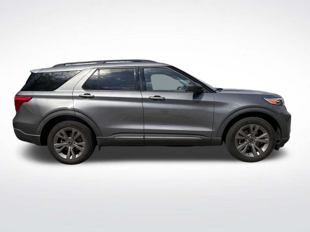 Used 2021 Gray Ford XLT image 4