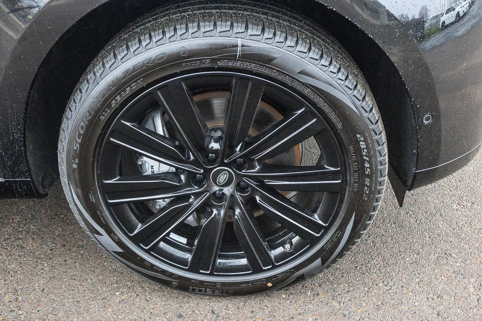 2025 Land Rover Range Rover SE - Photo 14