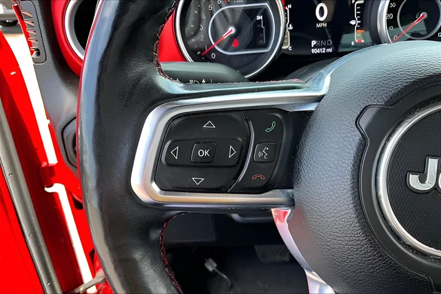 Used 2018 Red Jeep Unlimited Rubicon image 10