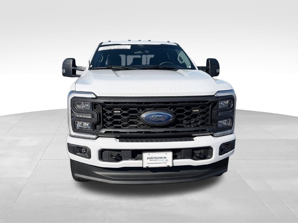 Used 2024 White Ford XL image 3