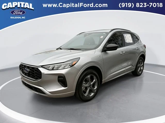 Used 2023 Silver Ford ST-Line image 1