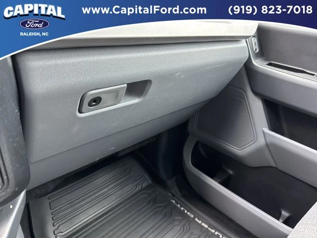 Used 2024 Red Ford XLT image 27