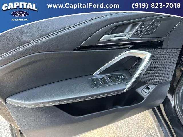 Used 2025 Black BMW xDrive28i image 20
