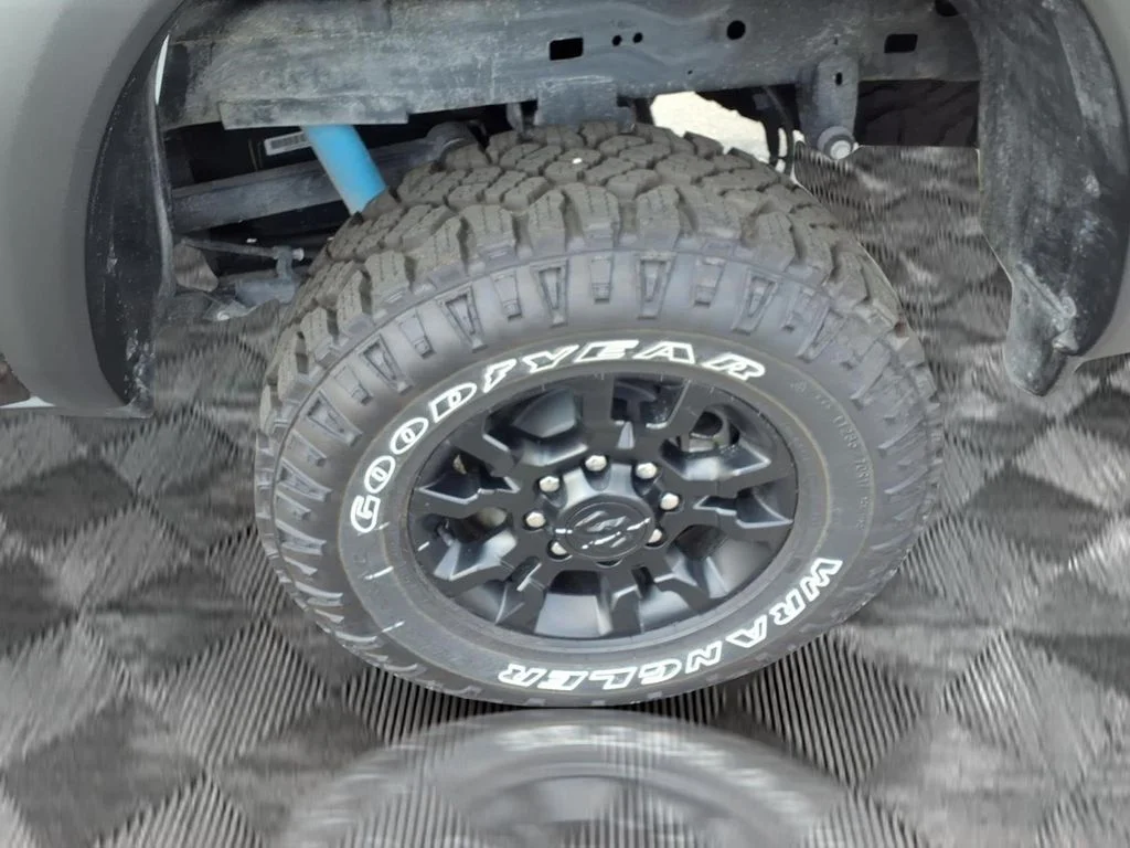 New 2026 Bright White Clear-Coat Exterior Paint RAM Power Wagon image 21