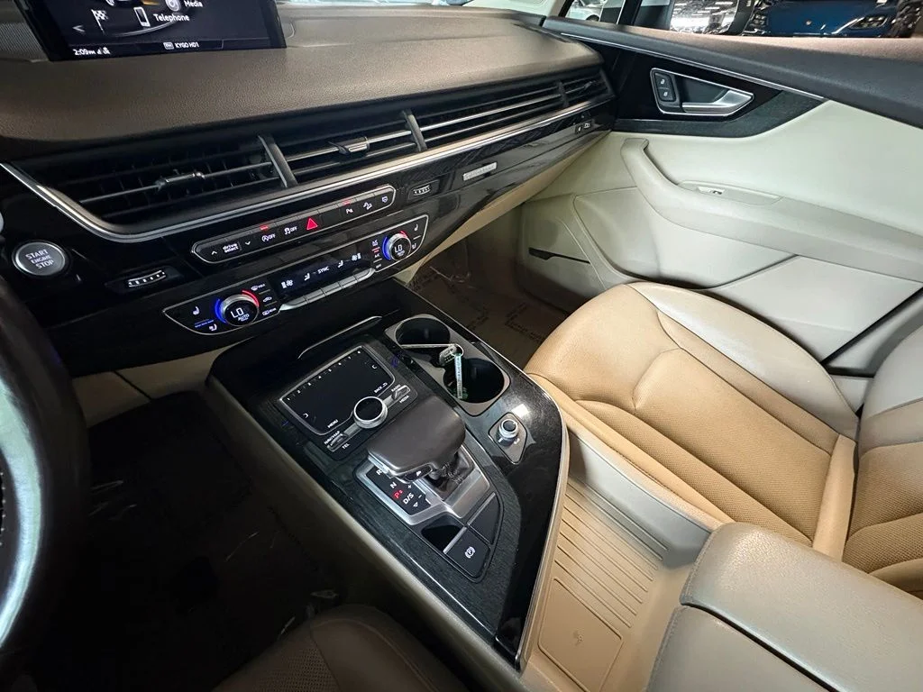 Used 2018 Glacier White Metallic Audi 3.0T Premium Plus image 29