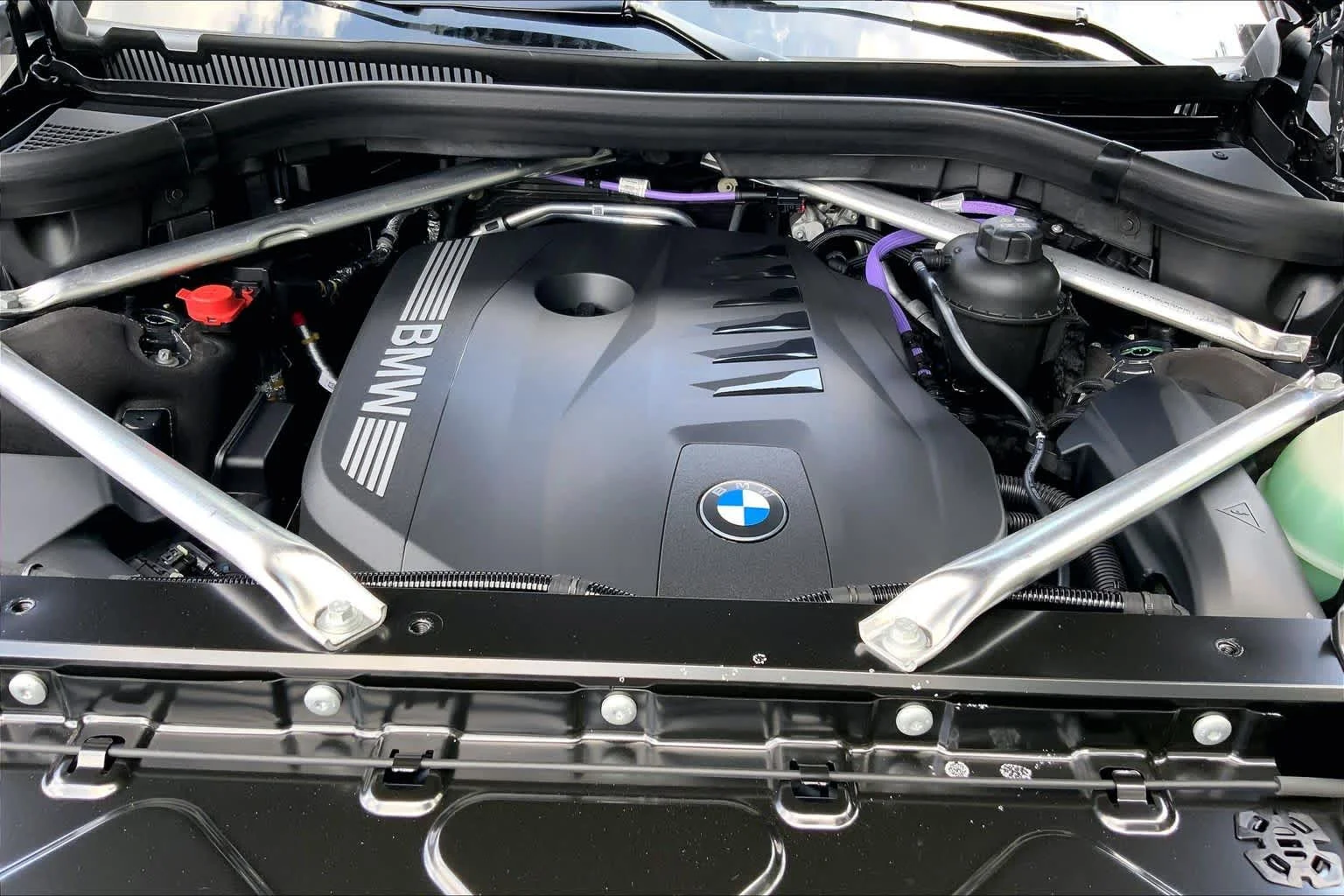 New 2027 Dravit Grey Metallic BMW xDrive40i image 16