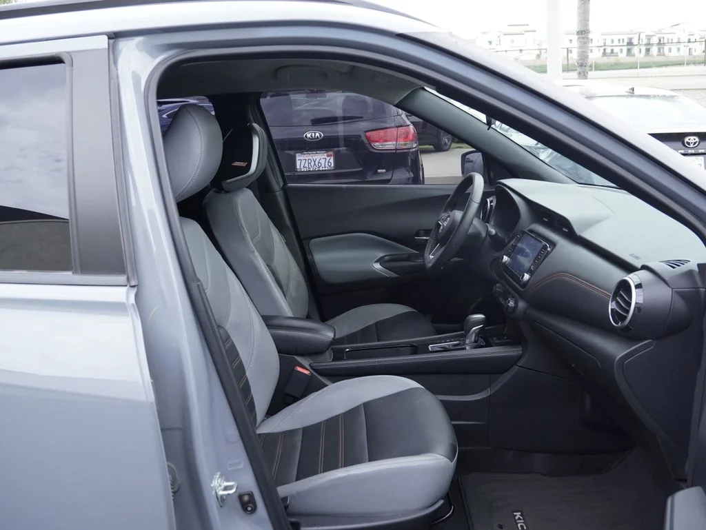 Used 2023 Gray Nissan SR image 21