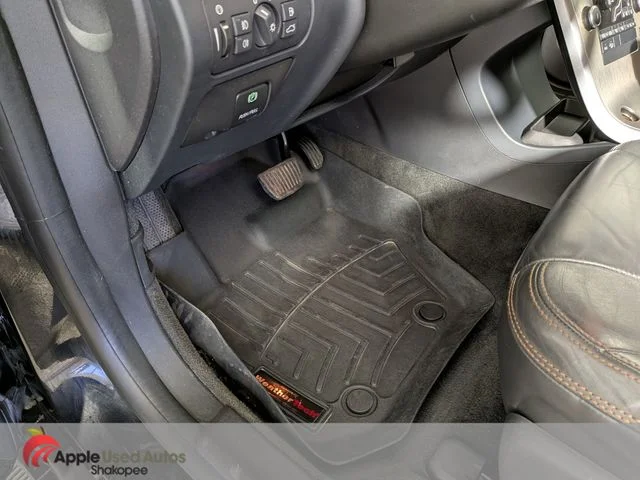 Used 2010 Gray Volvo 3.2 image 14