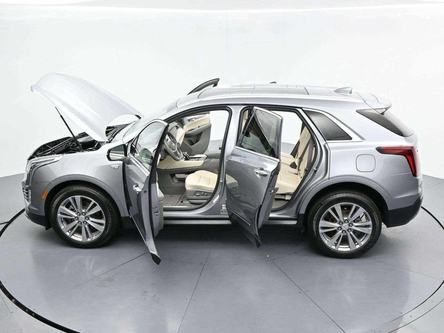 Used 2024 Argent Silver Metallic Cadillac Premium Luxury image 40