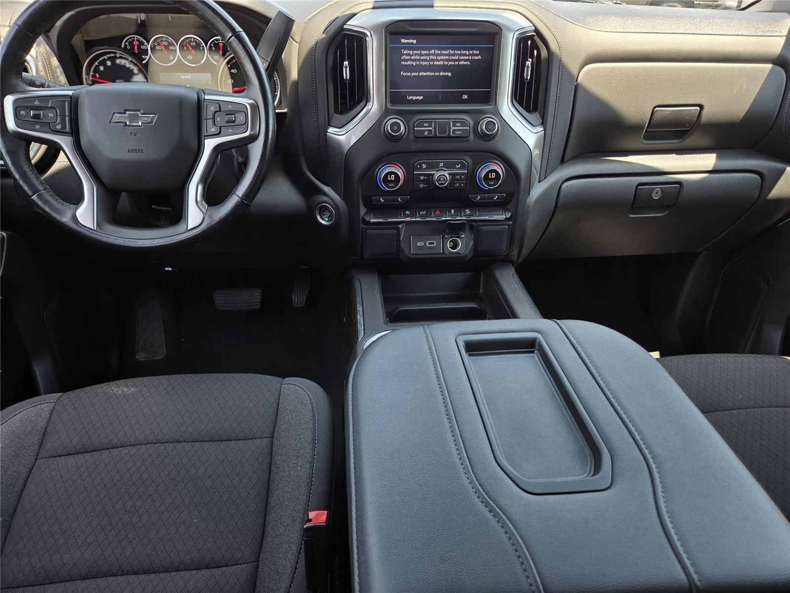 Used 2022 Northsky Blue Metallic Chevrolet RST image 9