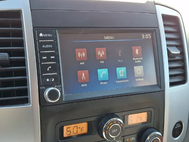 Used 2020 Gray Nissan SV image 16