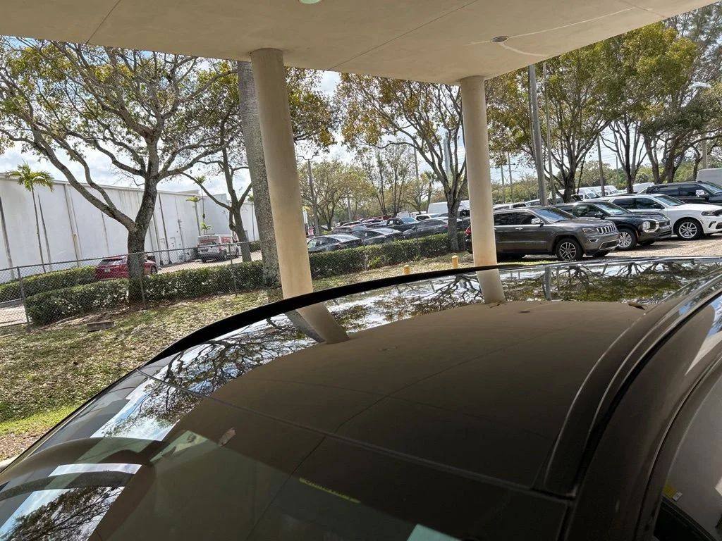 Used 2023 Black Aston Martin Base image 17