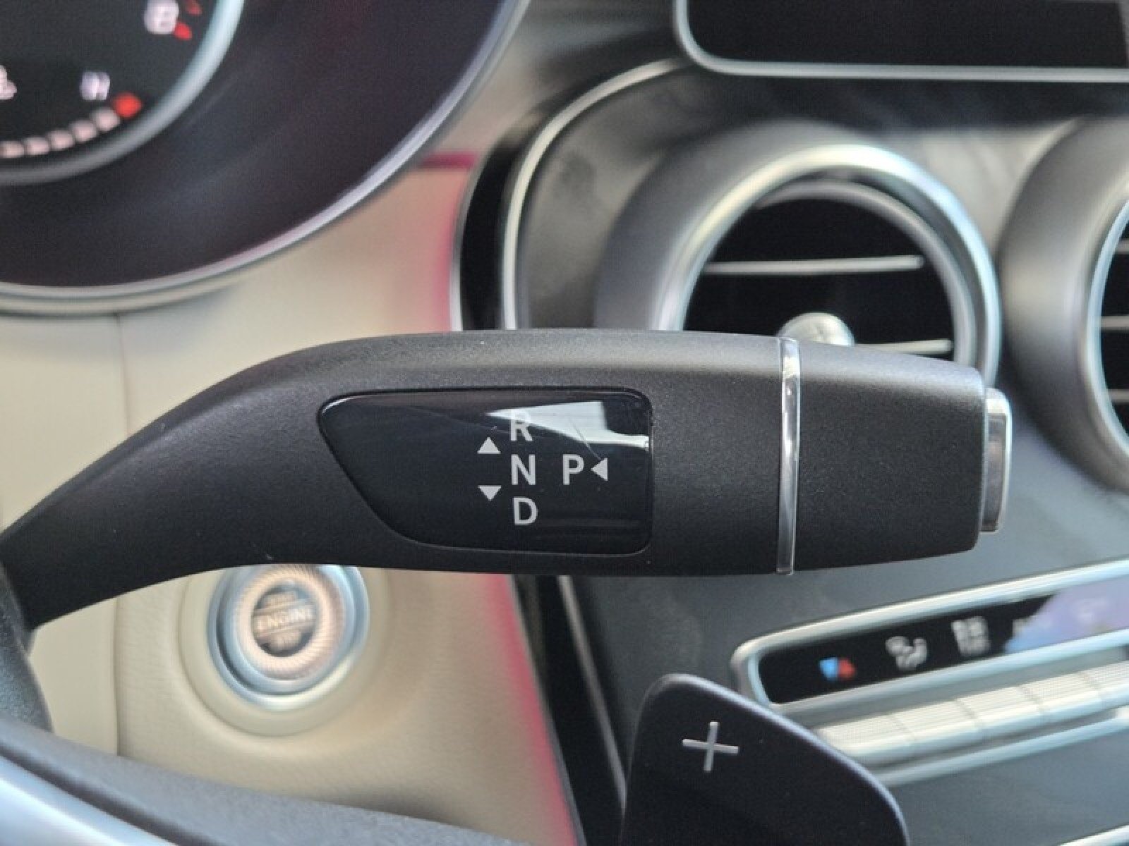 Used 2019 Polar White Mercedes-Benz C 300 image 26
