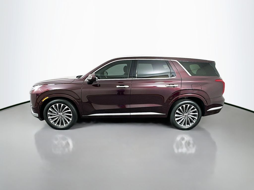 Used 2023 Red Hyundai Calligraphy image 8
