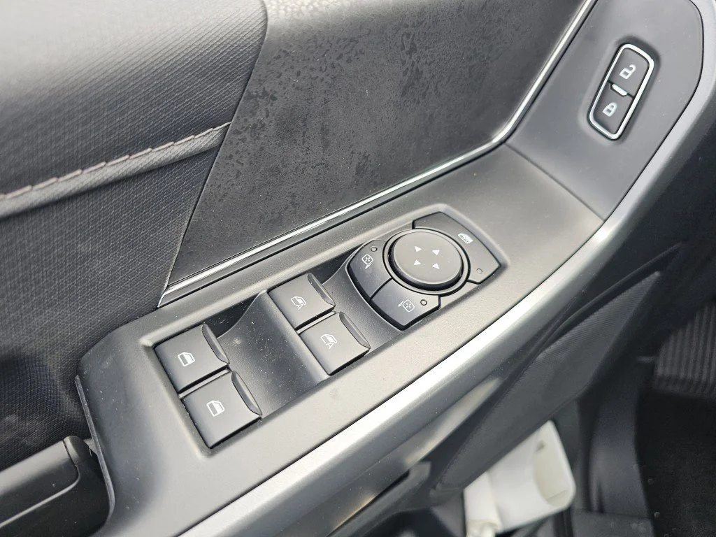 New 2026 Carbonized Gray Metallic Ford XLT image 31