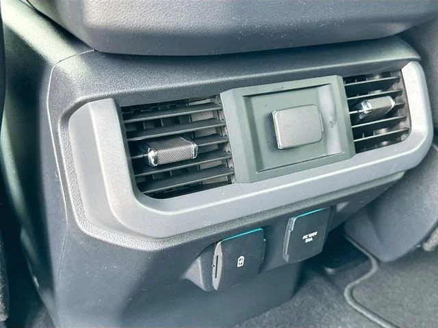 New 2026 Blue Ford XLT image 18