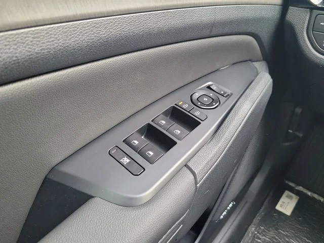 New 2026 Glacial White Pearl Kia X-Line image 29
