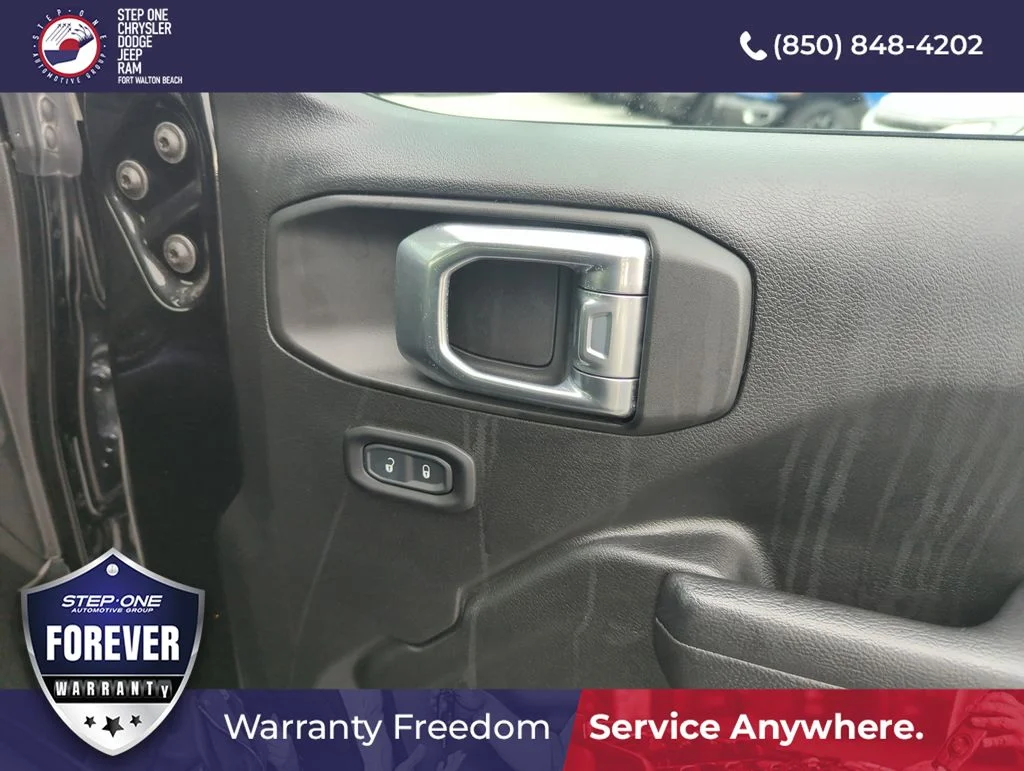 Used 2022 Black Jeep Unlimited High Tide image 32
