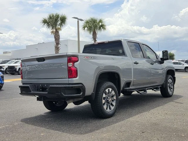 Used 2024 Gray Chevrolet Custom image 6