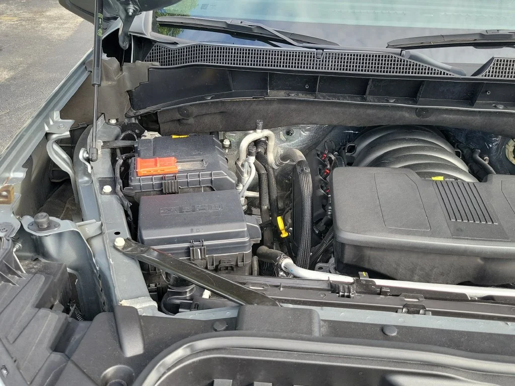 Used 2025 Gray Chevrolet LT image 36