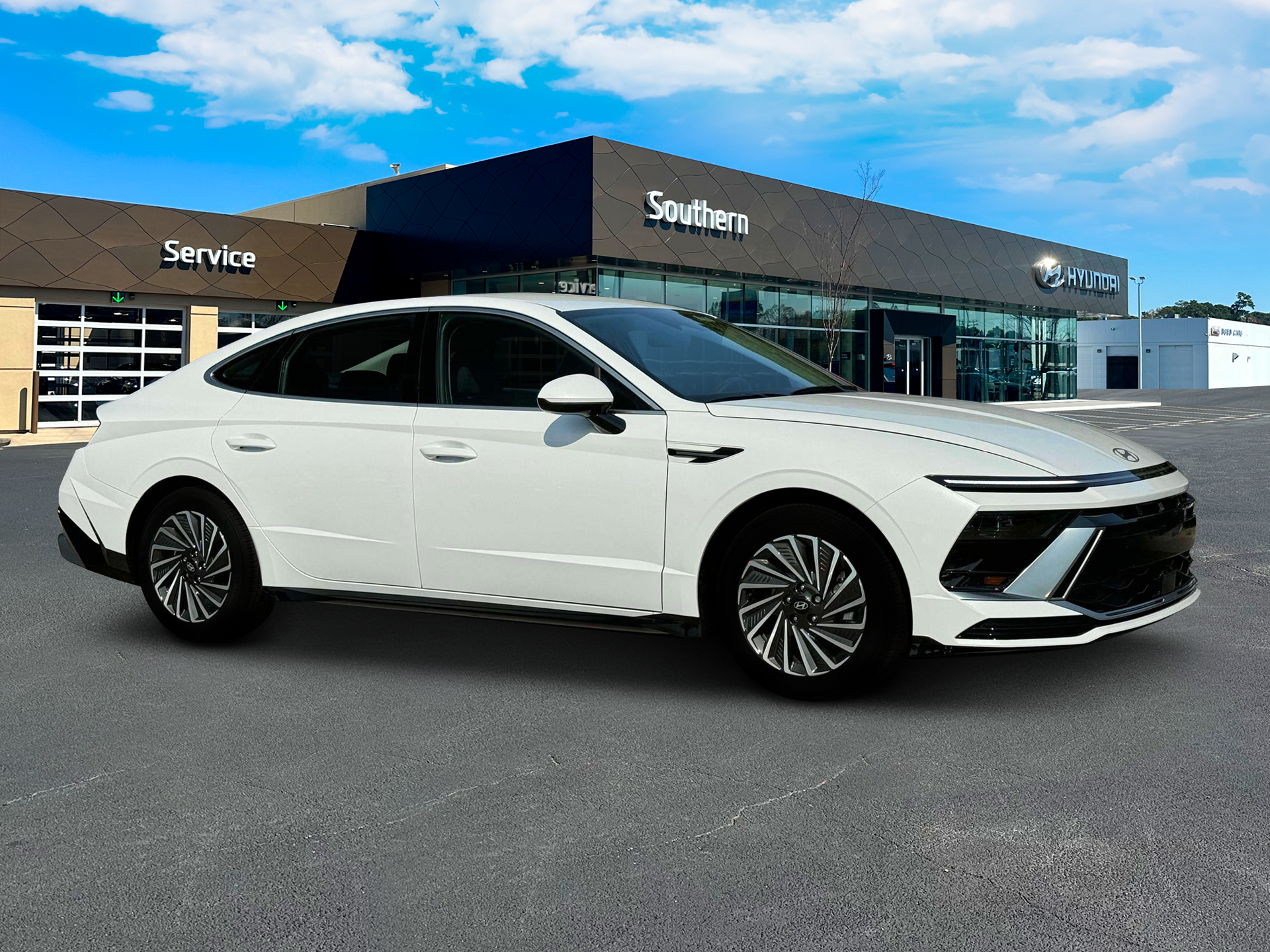 New 2025 White Hyundai SEL image 10