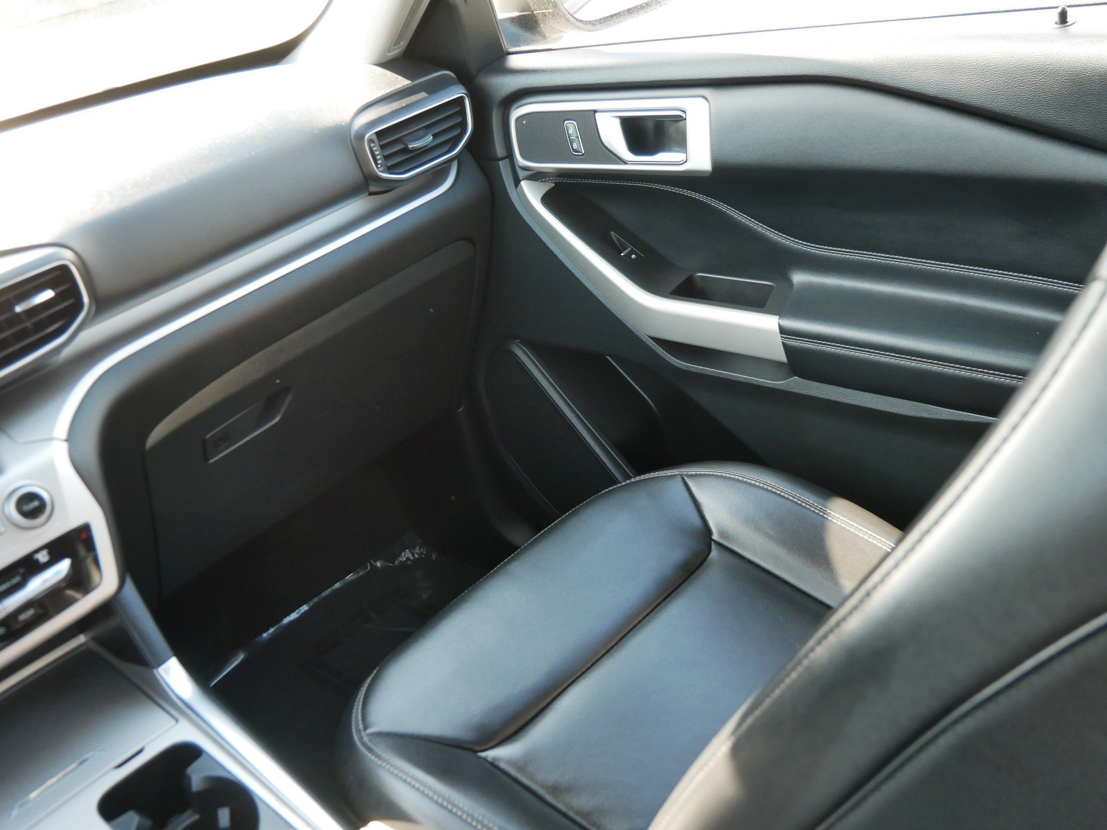Used 2021 Iconic Silver Metallic Ford XLT image 18