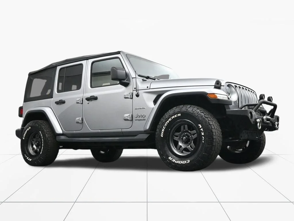 Used 2020 Billet Silver Metallic Jeep Unlimited Sahara image 34