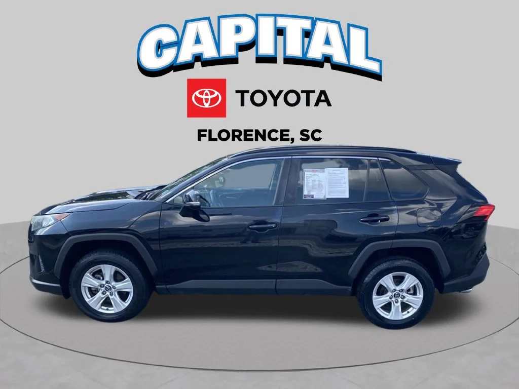 Used 2021 Black Toyota XLE image 3
