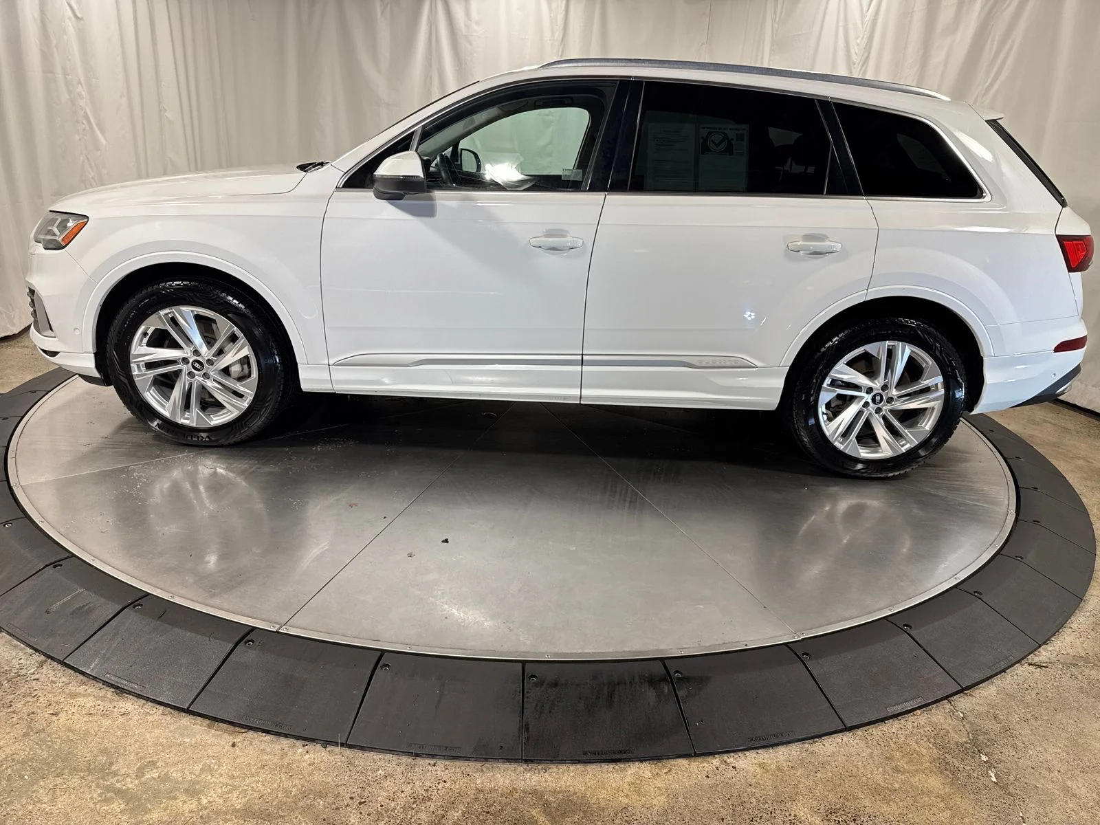 Used 2021 Glacier White Metallic Audi 55 Premium Plus quattro image 6