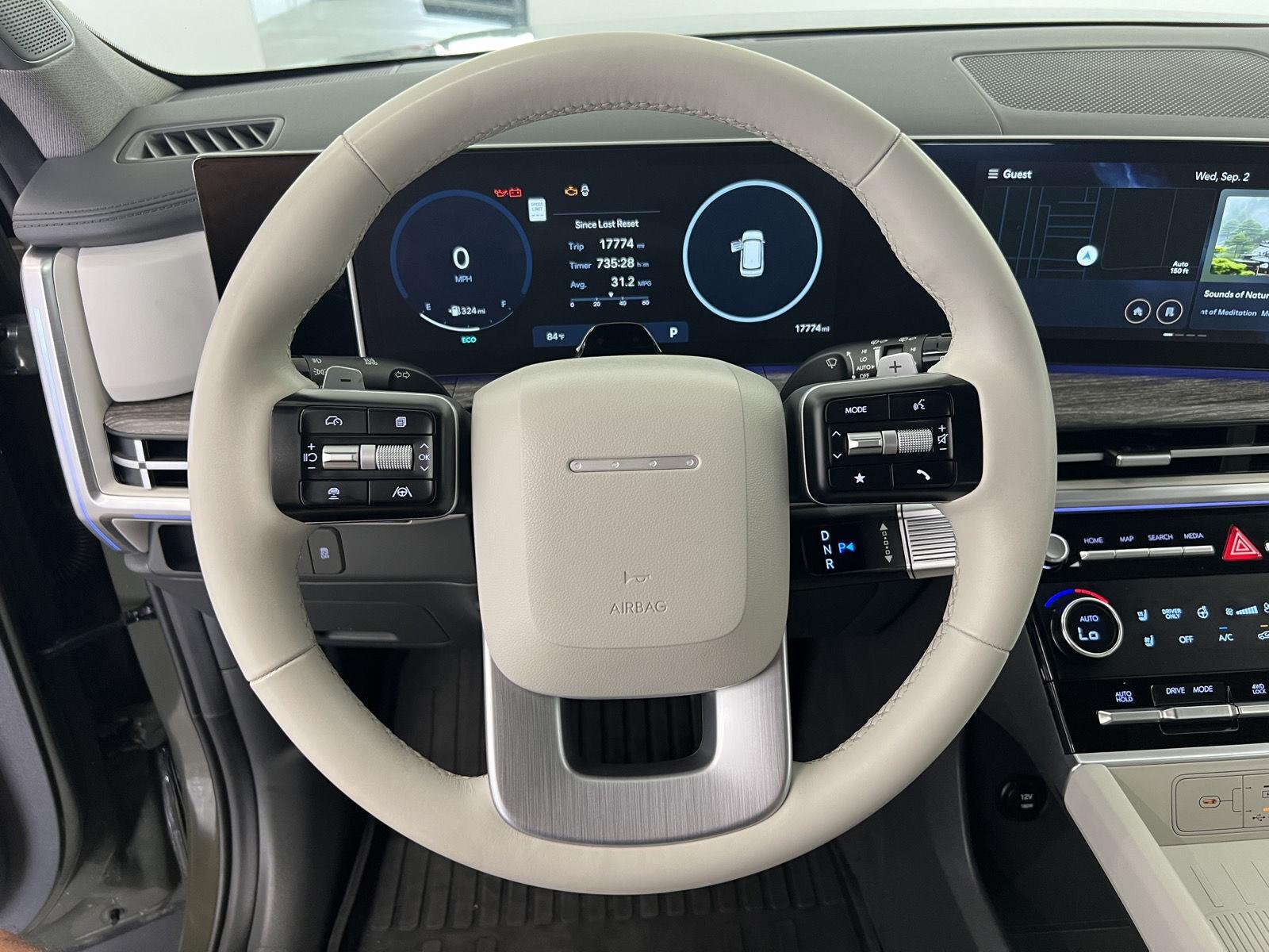 Used 2024 Rockwood Green Hyundai Limited image 15