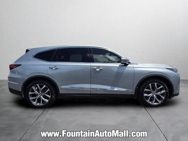 Used 2024 Lunar Silver Metallic Acura FWD W/TECHNOLOGY PACKAGE image 5