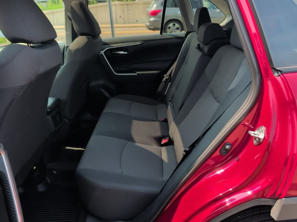 Used 2019 Ruby Flare Pearl Toyota XLE image 14