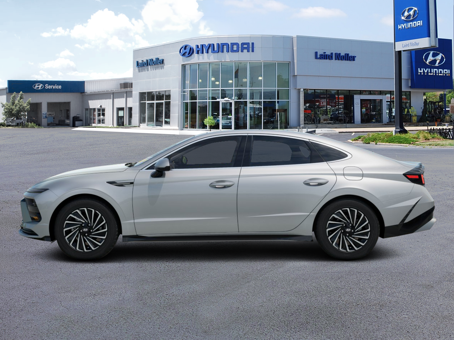 View vehicle photo 2