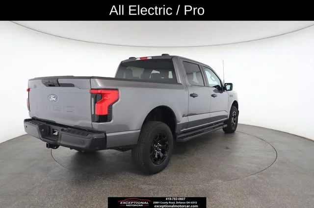 Used 2025 Gray Ford Pro image 18