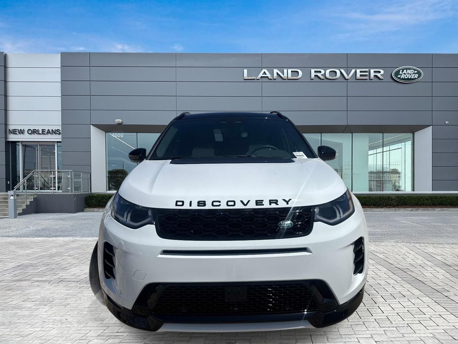 New 2026 Fuji White Land Rover Landmark image 4