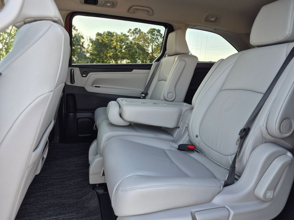 New 2026 Radiant Red Metallic II Honda EX-L image 15