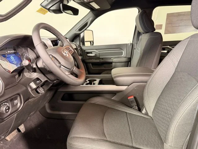 2026 RAM 2500 Big Horn - Photo 18