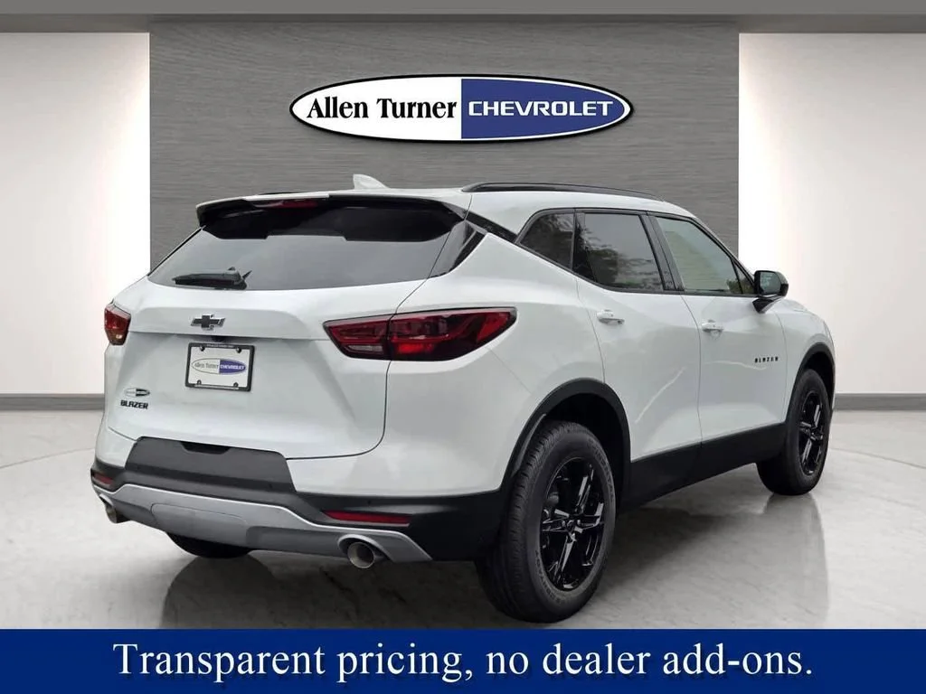 2025 Chevrolet Blazer 2LT - Photo 6