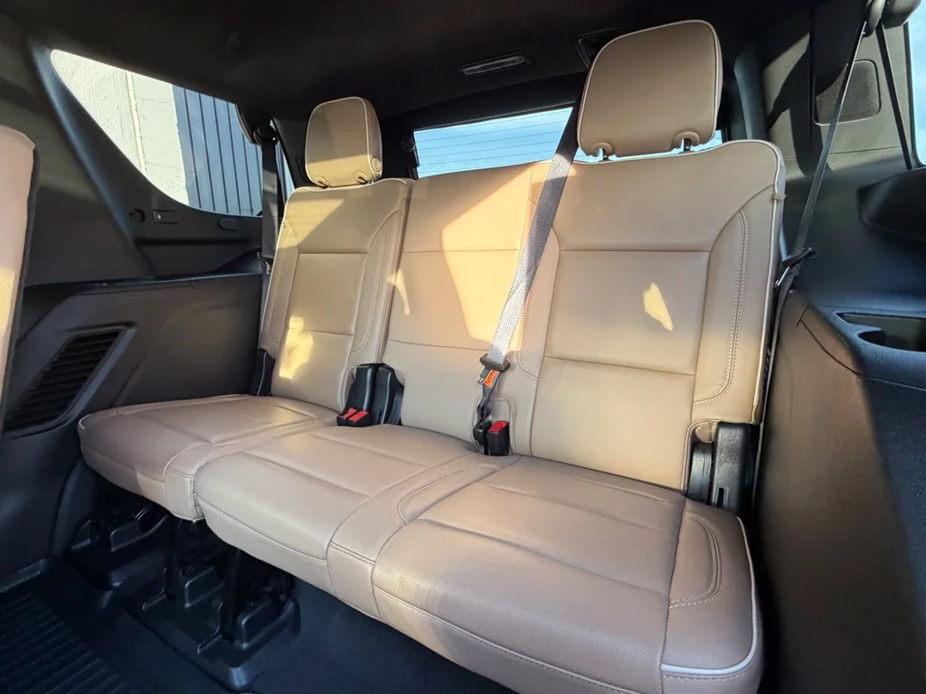 Used 2023 Gray Chevrolet Premier image 23