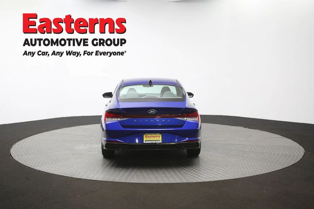 Used 2022 Blue Hyundai SEL image 38
