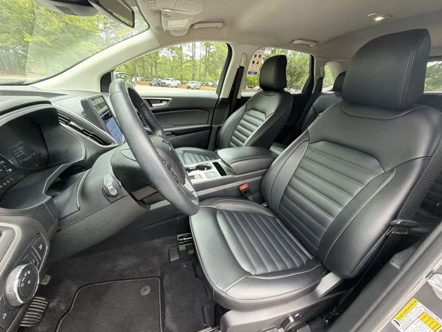 Used 2022 Gray Ford SEL image 11