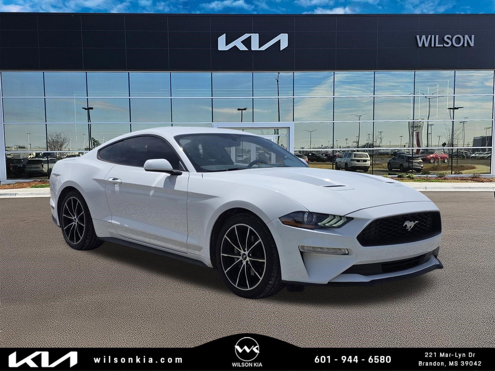 2020 Ford Mustang EcoBoost