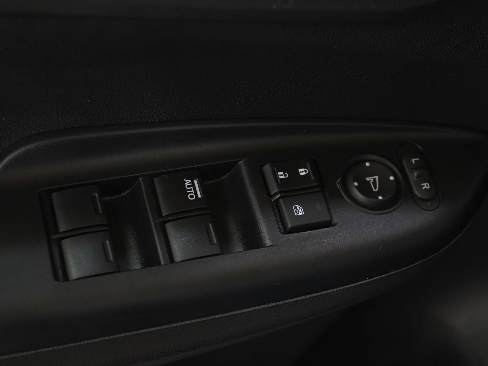 Used 2019 Blue Honda EX CVT image 19