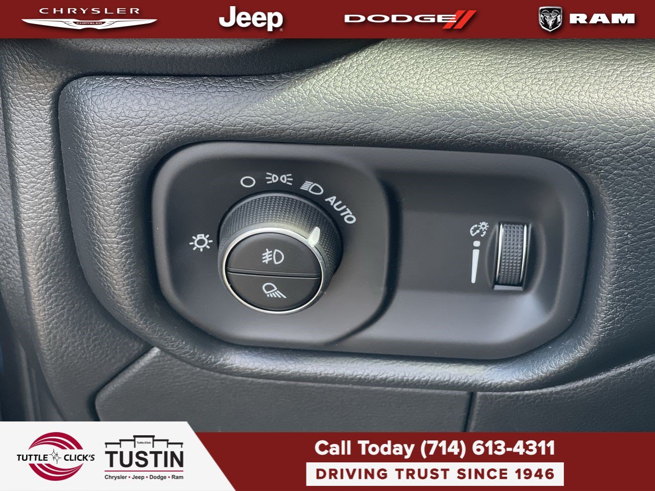 New 2026 Granite Crystal Metallic Clearcoat RAM Tradesman image 23