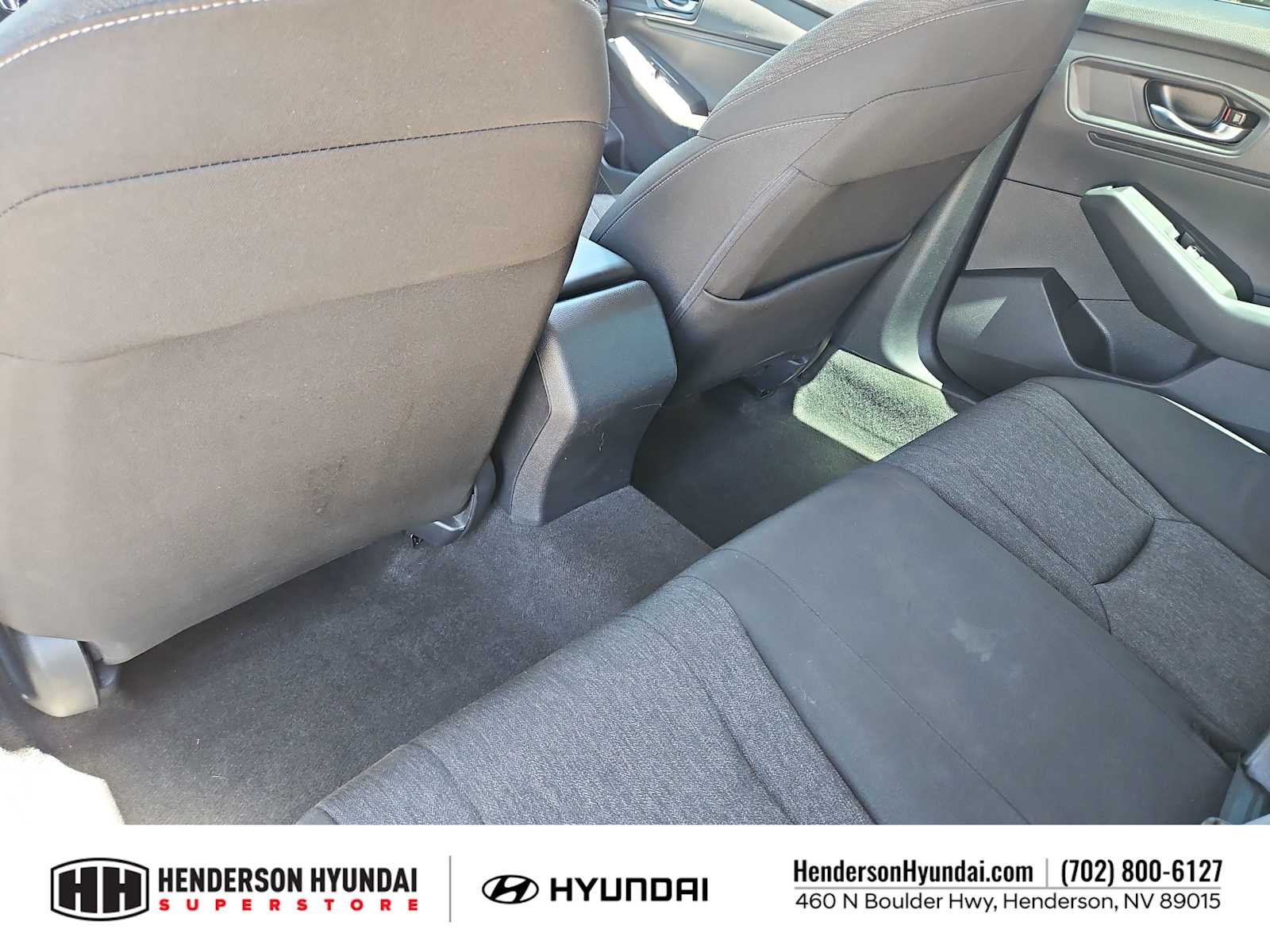 Used 2023 Canyon River Blue Metallic Honda EX image 18