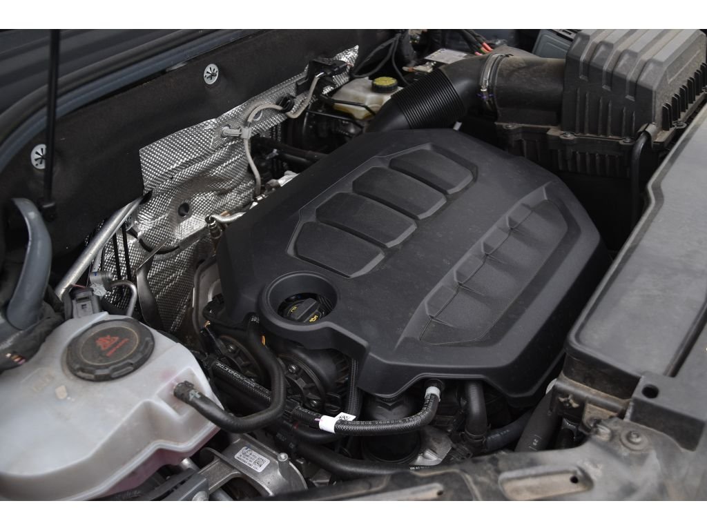 Used 2024 Pure Gray Volkswagen 2.0T Peak Edition SEL image 26